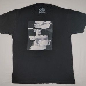 Men's graphic tee Sz L The Street Vault Statue Art Black Short Sleeve T-Shirt
